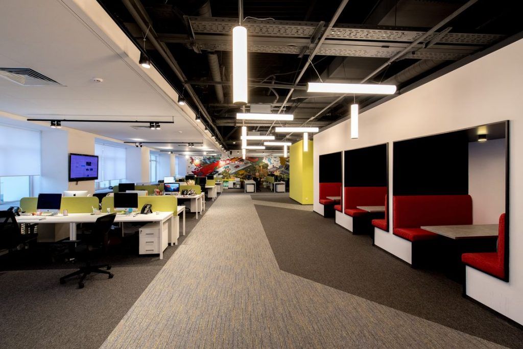 Офис компании LIFE - Реализация